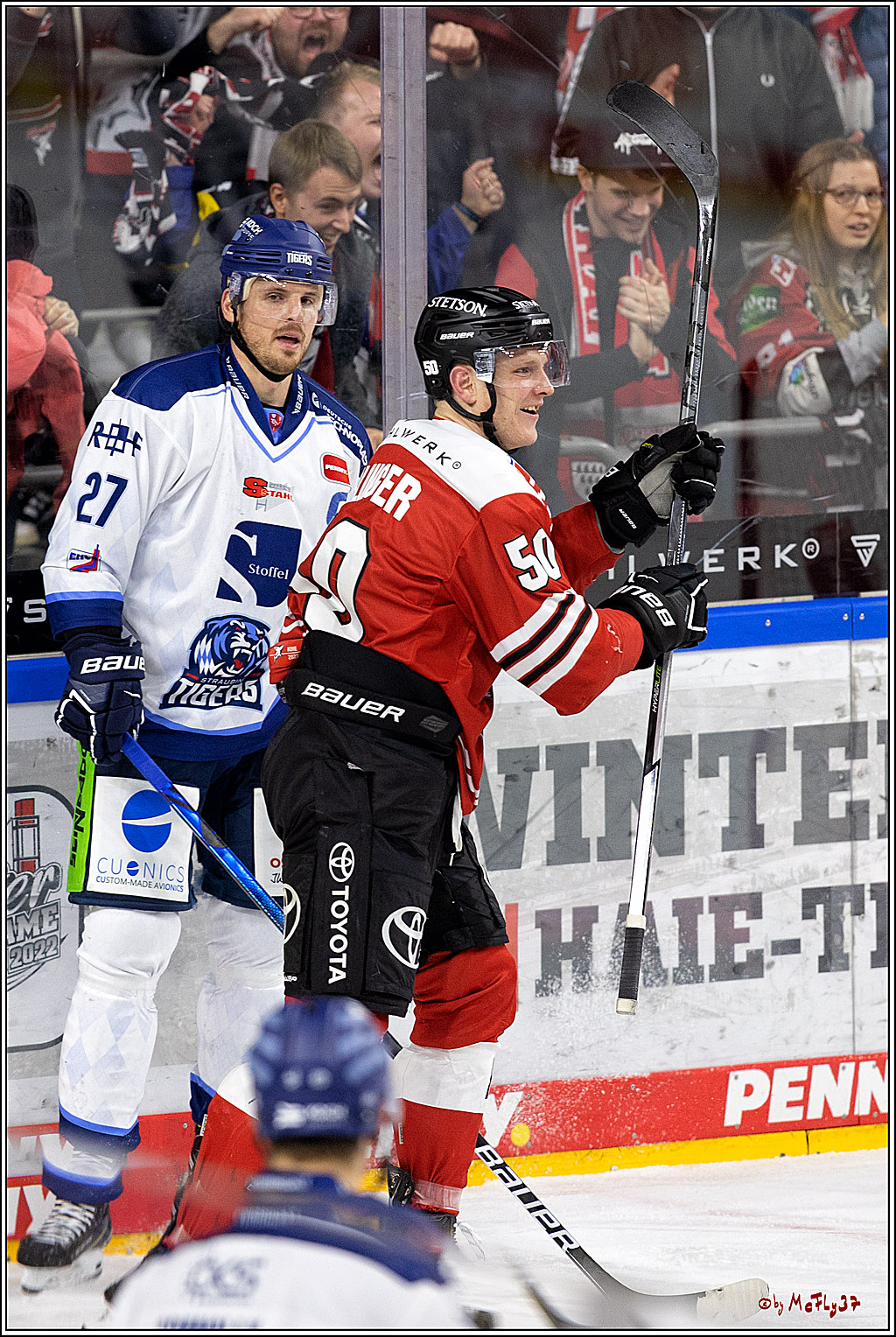 PENNY DEL;  Kölner Haie - Straubing Tigers; Köln, 09.10.2022